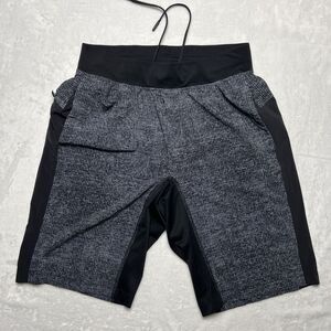 Lululemon Athletic THE Shorts Surge Black  Linerless Mens M 11" Inseam
